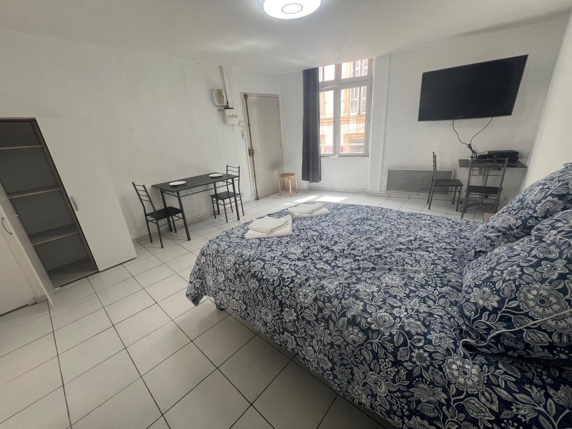Studio Tapisvert St Charles Canebiere Vieux Port Marseille Exteriör bild